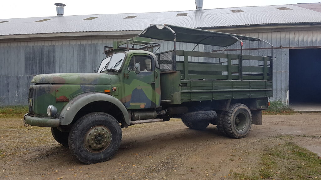 2 stk. Volvo Viking L485 4X4