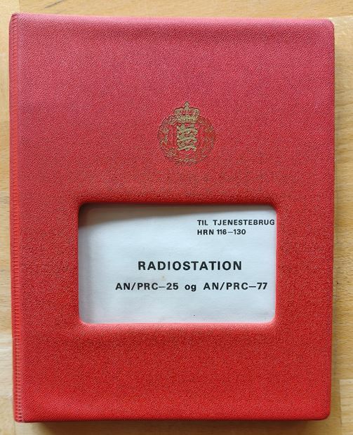 Radio og ammunition skabe